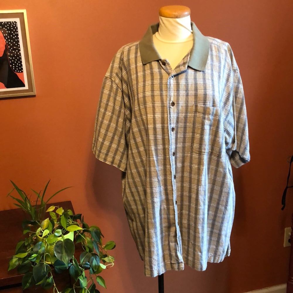 VTG Himalaya Outfitters green plaid button-up